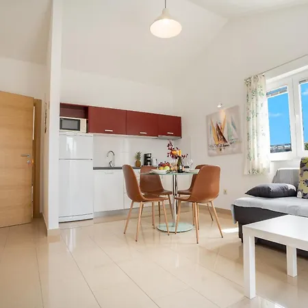 Apartmán A&a Biograd Na Moru