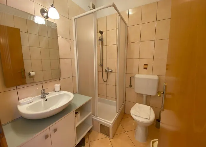 A&a Apartmán Biograd Na Moru