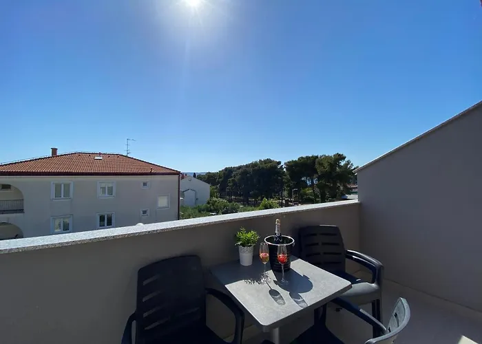 A&a Apartmán Biograd Na Moru
