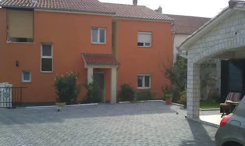 A&a Apartmán Biograd Na Moru