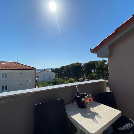 A&a ביוגראד נה מורו