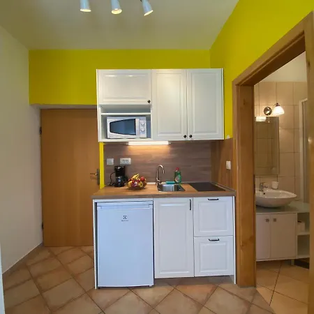 A&a ביוגראד נה מורו