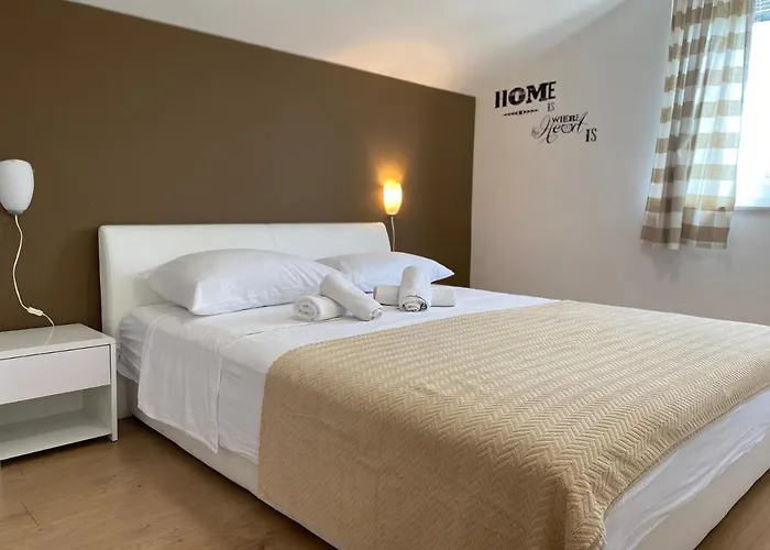 A&a * بيوغْغاد نا موغو